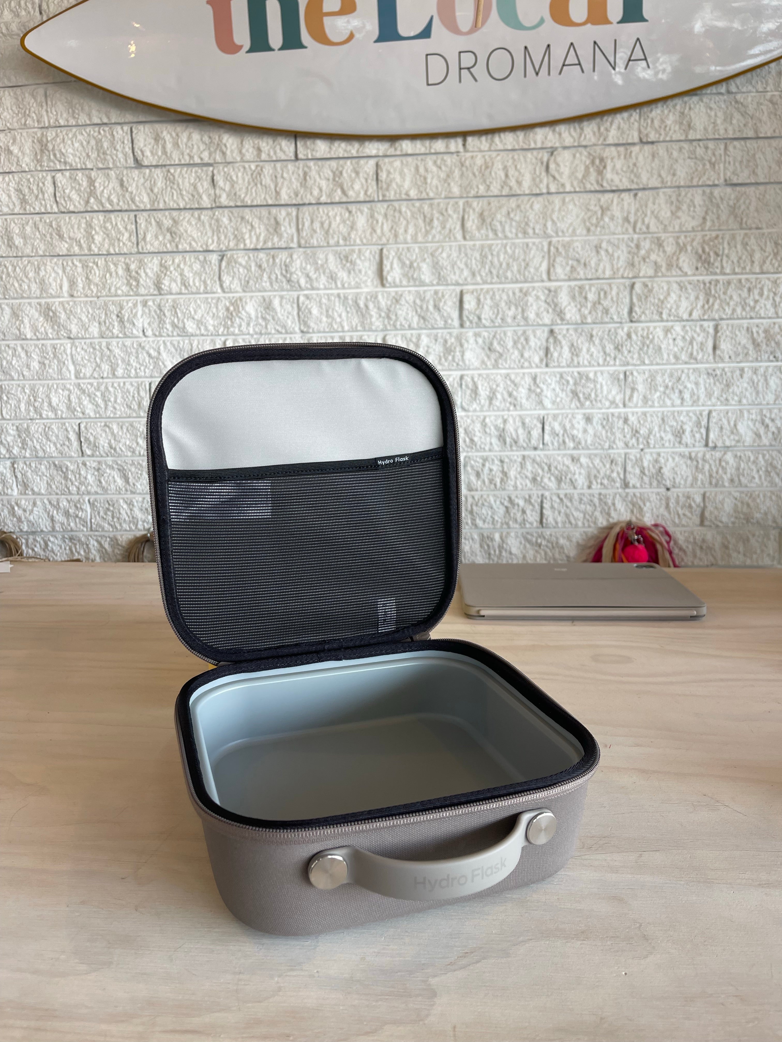 Hydro Flask Lunch Box, Mushroom - Main Image