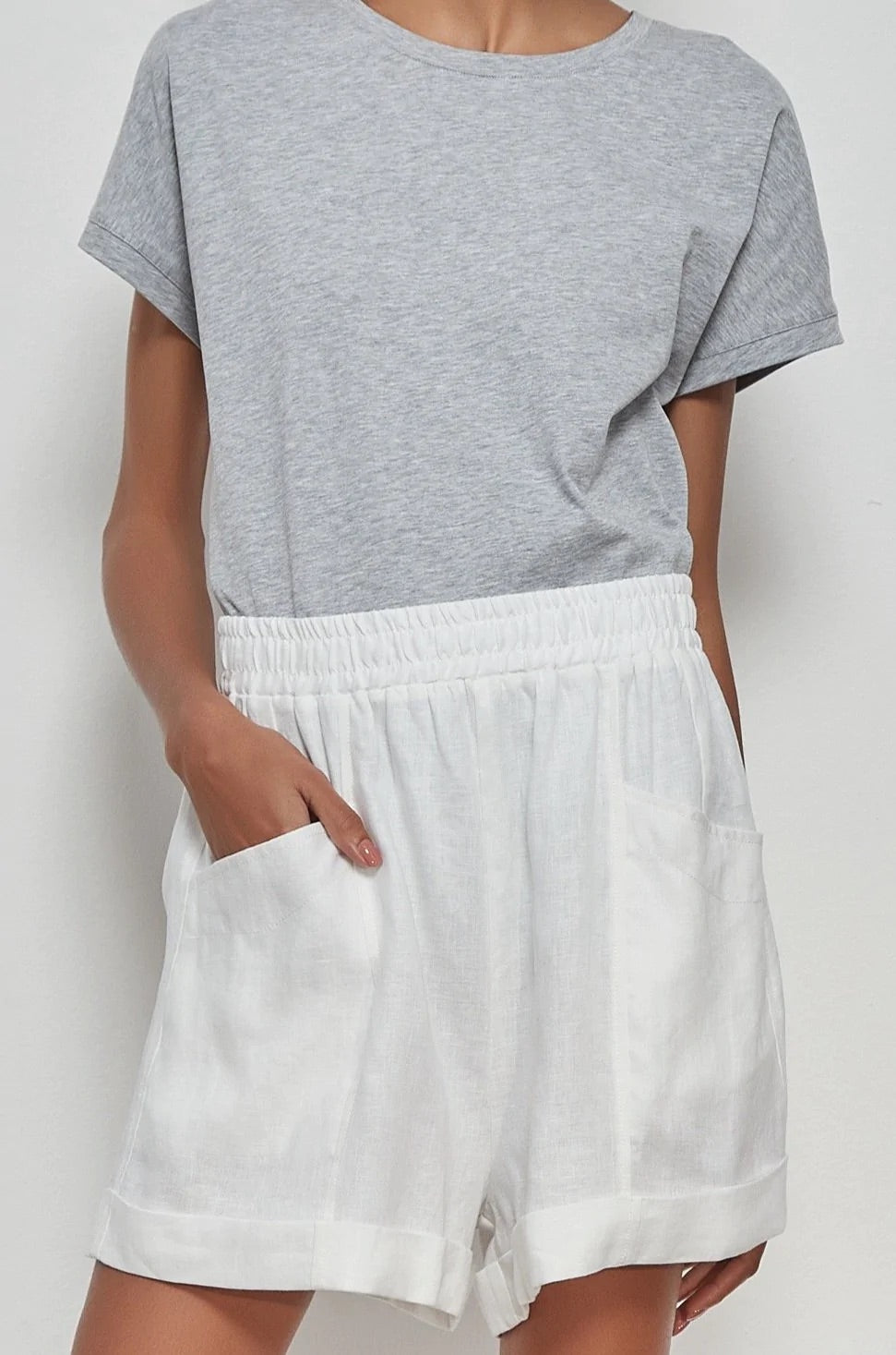 TIRELLI - Deep Pocket Shorts, White