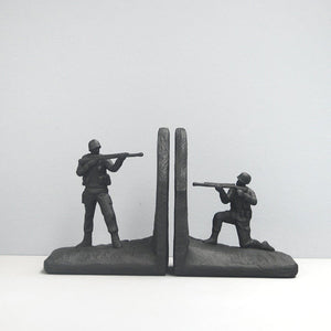 WHITE MOOSE Soldier Bookends